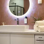 Exclusive 3bedrm Stylish By Prestige Homes Budapeszt