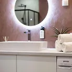 Apartament Exclusive 3bedrm Stylish By Prestige Homes