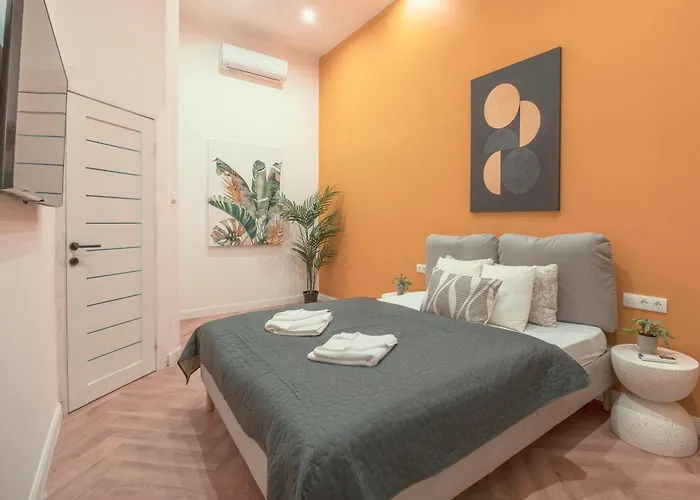 Exclusive 3bedrm Stylish By Prestige Homes Budapest