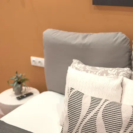 Apartment Exclusive 3bedrm Stylish By Prestige Homes *