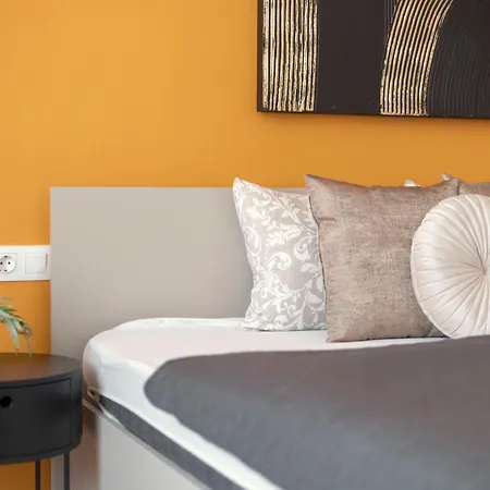 Exclusive 3bedrm Stylish By Prestige Homes Apartment Budapest